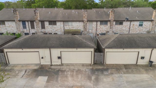 11610 S Kirkwood Road, Houston, TX 77477