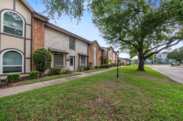 11610 S Kirkwood Road, Houston, TX 77477