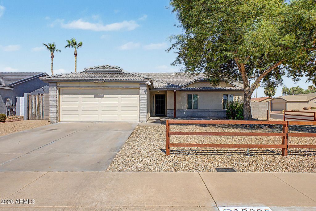 10005 N 64TH Avenue, Glendale, AZ 85302 — exterior
