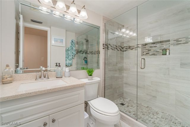 3490 N Key DR 218, North Fort Myers, FL 33903