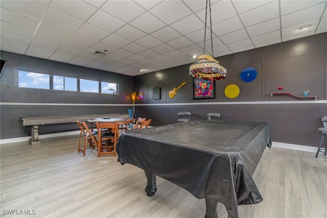 3490 N Key DR 218, North Fort Myers, FL 33903