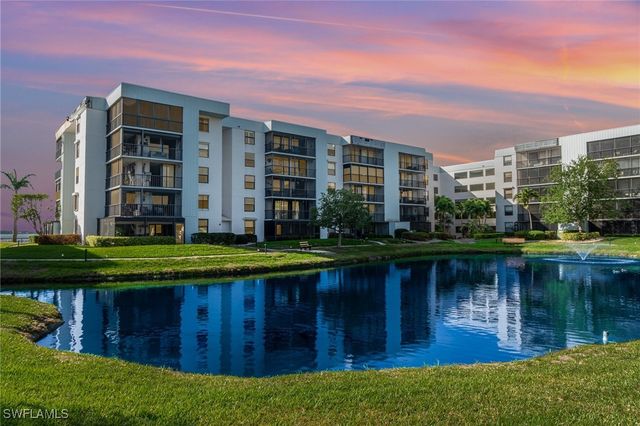 3490 N Key DR 218, North Fort Myers, FL 33903