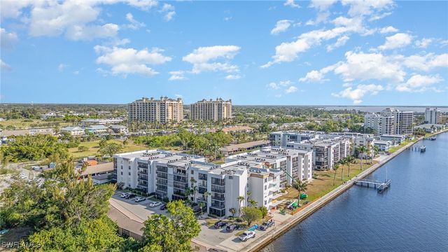 3490 N Key DR 218, North Fort Myers, FL 33903