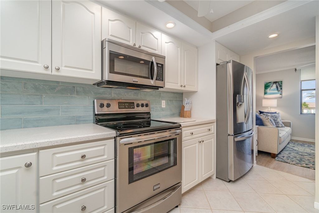 3490 N Key DR 218, North Fort Myers, FL 33903