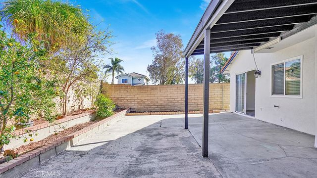 17090 Micallef, Fontana, CA 92336