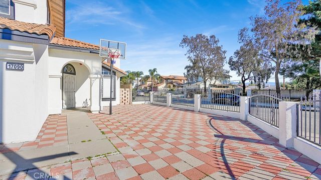 17090 Micallef, Fontana, CA 92336