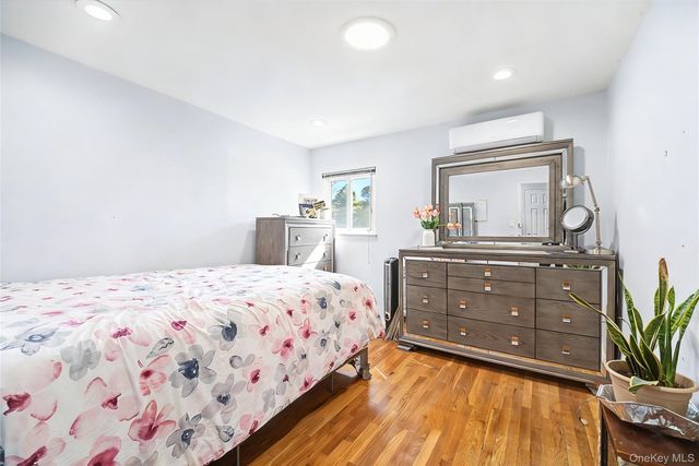 173 N Marginal Road, Jericho, NY 11753