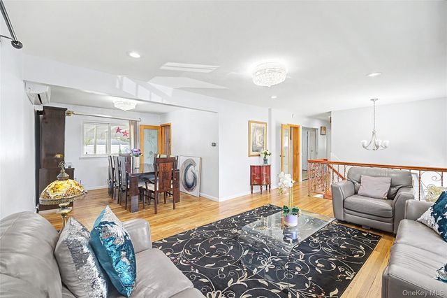 173 N Marginal Road, Jericho, NY 11753
