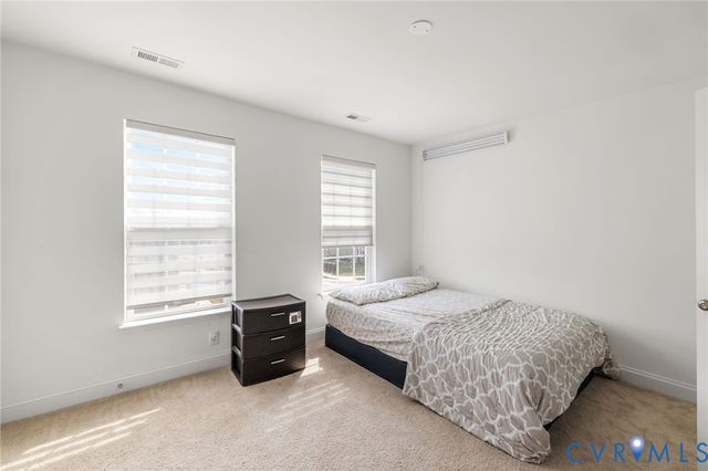 13756 Village View Dr, Midlothian, VA 23114