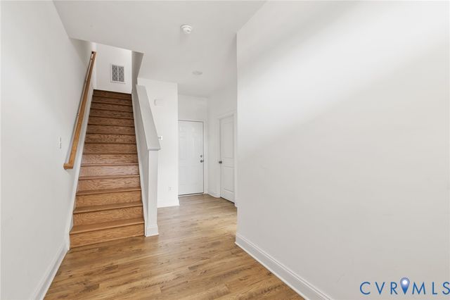 13756 Village View Dr, Midlothian, VA 23114