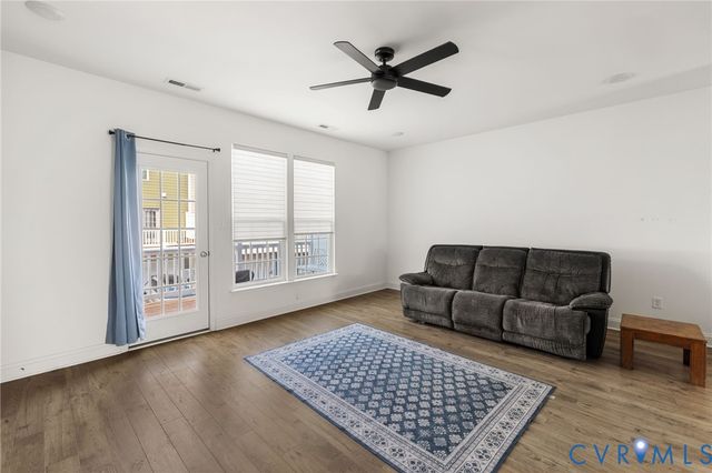 13756 Village View Dr, Midlothian, VA 23114