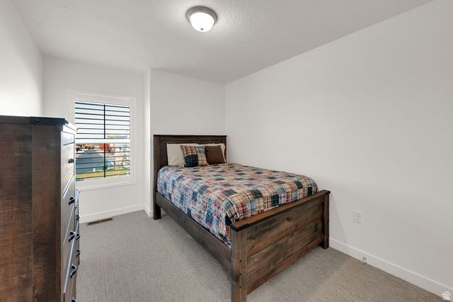 8283 W JOSHUA TREE LN, Magna, UT 84044