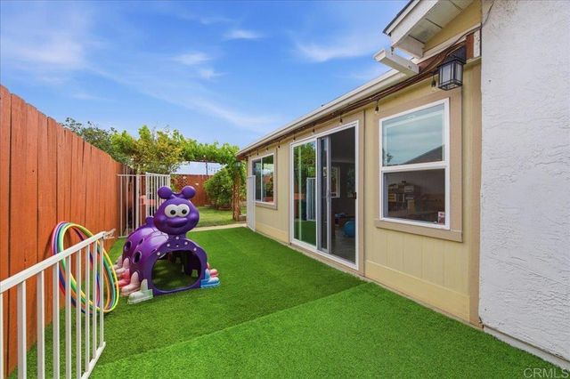 1544 Knob Hill Road, San Marcos, CA 92069
