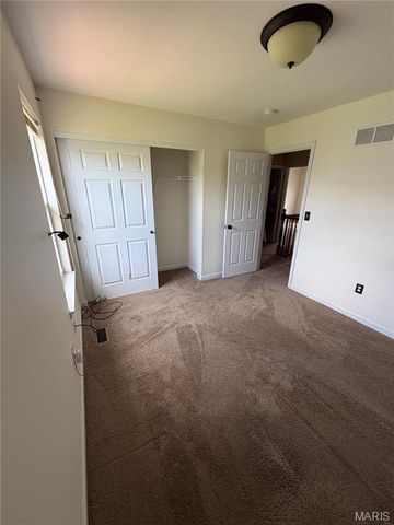 6912 Arbor Cove Drive, Fairview Heights, IL 62208
