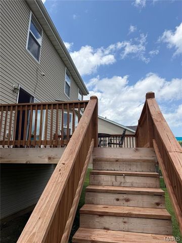 6912 Arbor Cove Drive, Fairview Heights, IL 62208