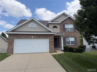 6912 Arbor Cove Drive, Fairview Heights, IL 62208