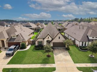 9331 Stablewood Lakes Lane, Tomball, TX 77375