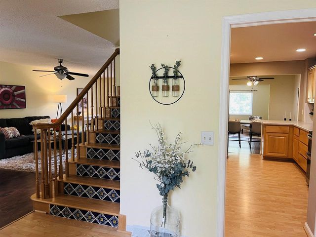48 Golf Course Road, Madison, WI 53704