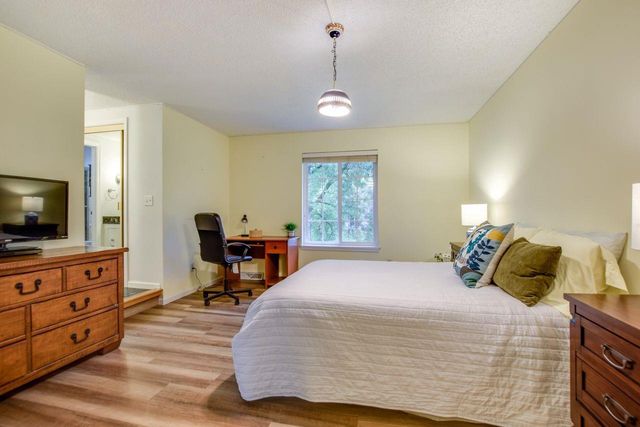 48 Golf Course Road, Madison, WI 53704