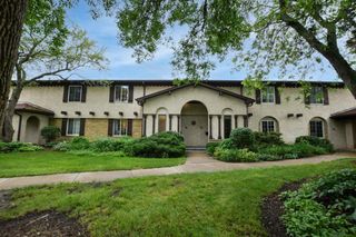48 Golf Course Road, Madison, WI 53704