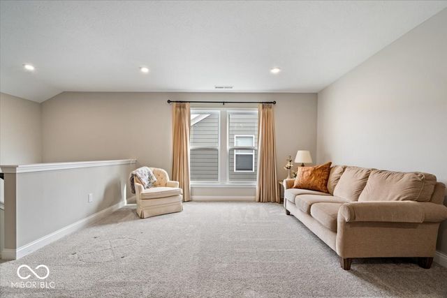 19297 Edwards Grove Drive, Noblesville, IN 46062