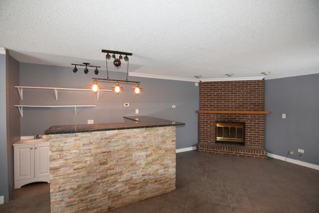 8705 45th Street, Lyons, IL 60534