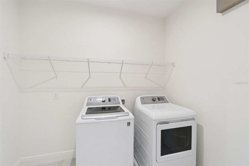 Image 19 of property listing at 14235 KELLOGG AVENUE, Orlando, FL 32827