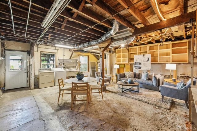 662 Lisbon Street, San Francisco, CA 94112