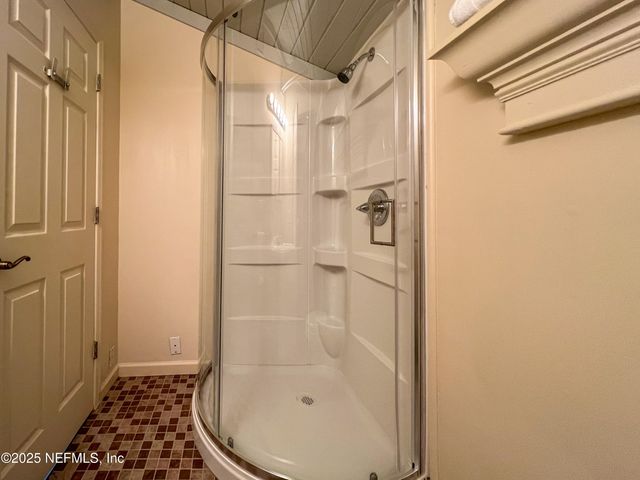 2745 DOWNING Street A, Jacksonville, FL 32205
