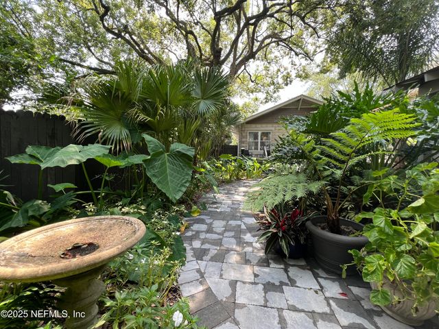 2745 DOWNING Street A, Jacksonville, FL 32205