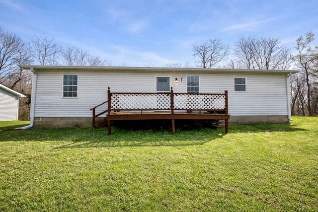 950 Sewell Branch Rd, Clifton, TN 38425