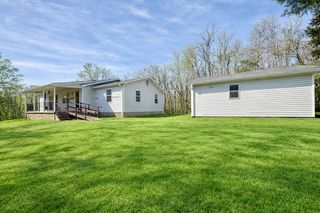 950 Sewell Branch Rd, Clifton, TN 38425