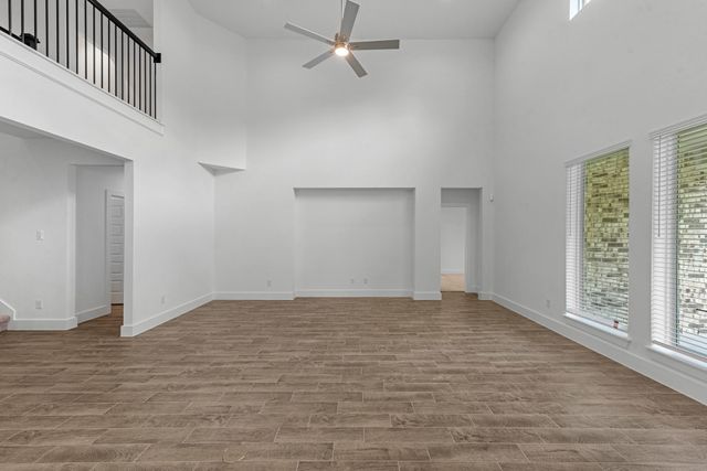 2935 Belle Tree Lane, Katy, TX 77493