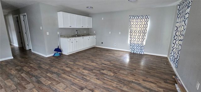 810 11th St, Corpus Christi, TX 78404