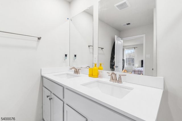 459 Monte Farm Rd, Mount Laurel Twp., NJ 08054