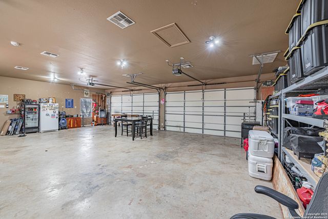 461 FM 3432, La Vernia, TX 78121