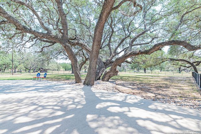 461 FM 3432, La Vernia, TX 78121