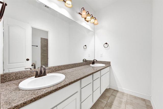 27915 Genesis Manor Ln, Katy, TX 77494