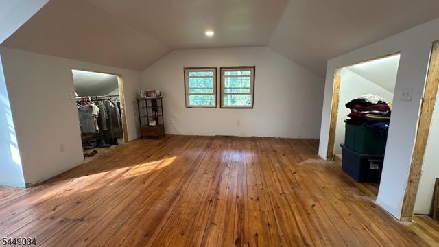 20 Mt Crest Rd, Jefferson Twp., NJ 07438