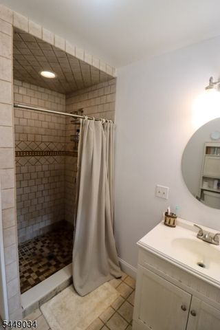 20 Mt Crest Rd, Jefferson Twp., NJ 07438