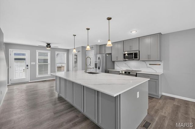 208 Freehold Rock Way, St Charles, MO 63301