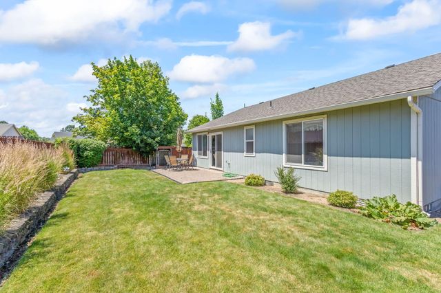 537 NE Marigold Street, Madras, OR 97741