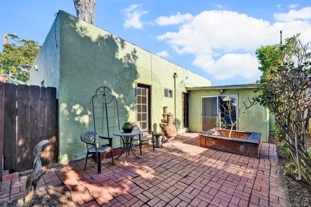 3055 Suncrest, San Diego, CA 92116