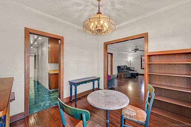 3055 Suncrest, San Diego, CA 92116