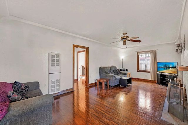 3055 Suncrest, San Diego, CA 92116