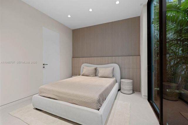 4534 Sheridan Ave, Miami Beach, FL 33140