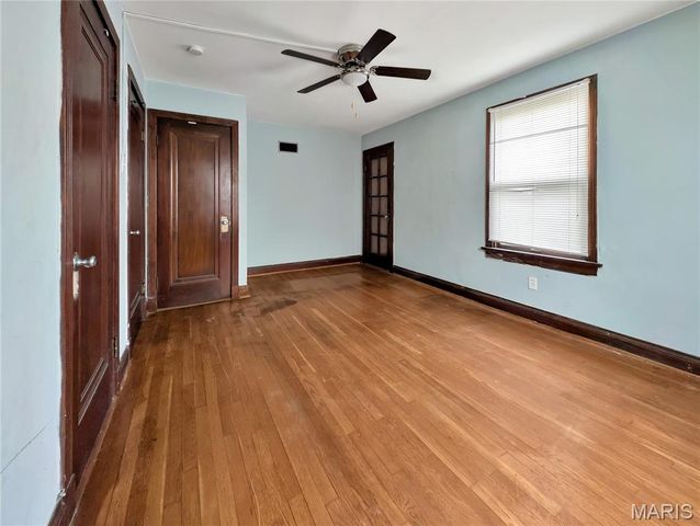 4401 Charlie Dooley Drive, St Louis, MO 63121