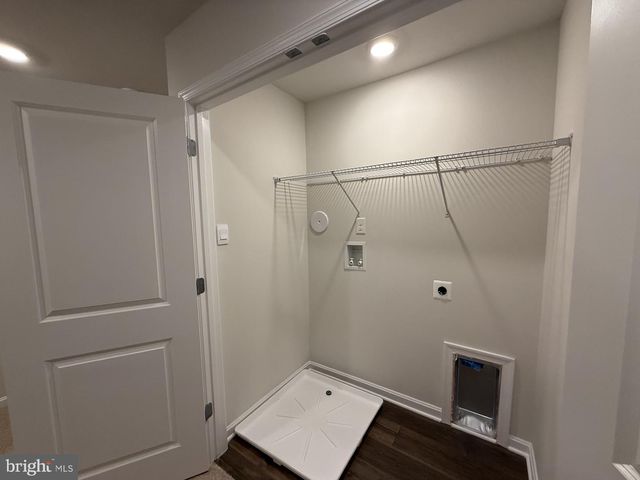 742 COMPASS WAY, Frederick, MD 21701
