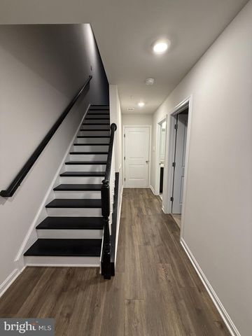 742 COMPASS WAY, Frederick, MD 21701