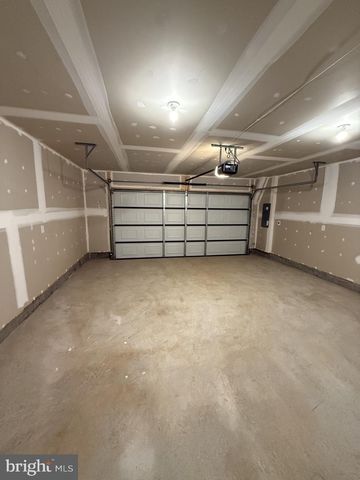 742 COMPASS WAY, Frederick, MD 21701